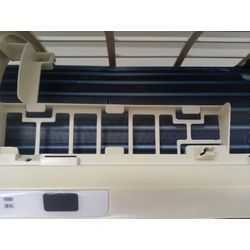 2011年製東芝ノーマルタイプエアコンのクリーニングの画像3