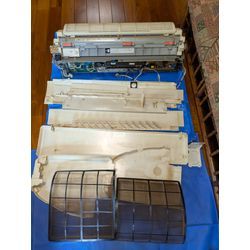 東京都三鷹市 お掃除機能付きエアコン 分解クリーニング パナソニック CS-X561D2の画像2