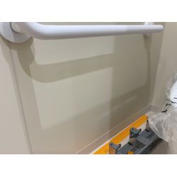 学校のトイレの壁の画像2