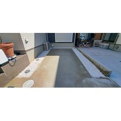 白玉石の砂利敷きの画像3