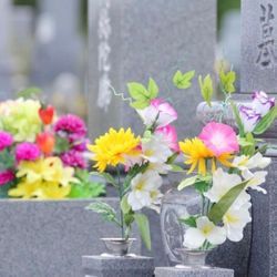 お墓参り代行のお花のお供えについての画像1