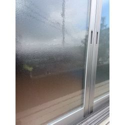 窓冊子の汚れの画像2