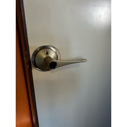 トイレドアノブ交換😊の画像3