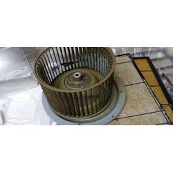 レンジフードシロッコファン分解洗浄の画像1