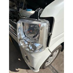 エブリーヘッドライトバルブ交換の画像2