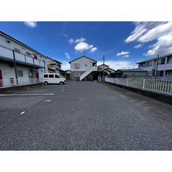 【四街道市】アパート共有部の除草作業　2025年7月19日の画像1