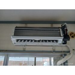 【エアコン清掃作業実績】シャープ製エアコン（AY-N22N-W  2022年製）の画像1