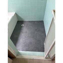 お風呂の床シート貼りの画像3