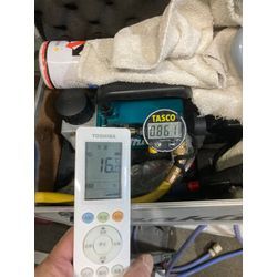 2025年製6畳用中古エアコンあります。(売約済)の画像2