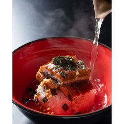 月の滴、鰻を潤す——六本木・月灯花「うな茶漬け」撮影譚の画像1