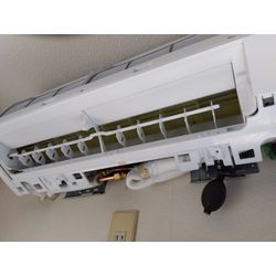 2025.12.07Hisenseエアコン取付工事の画像2