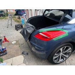 プジョーＲＣＺ　バックカメラ取付けの画像1