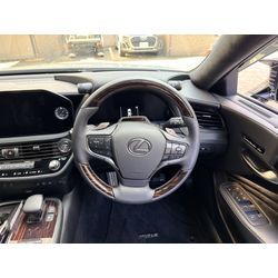 本日の取付ブログ｜レクサス LS500h(GVF55) × Yupiteruレーダー探知機 YPK-31Tの画像1