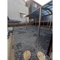 神奈川県鎌倉市にて除草シート敷きと砂利敷きを行いました　part.2の画像2