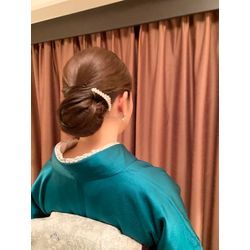 26/2/7 パーティご出席　ロング　シニヨンの画像1