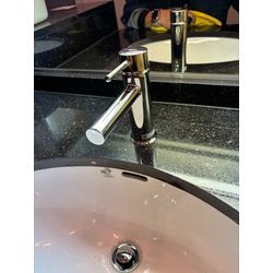 洗面水栓、排水トラップ交換の画像2