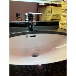 洗面水栓、排水トラップ交換の画像1