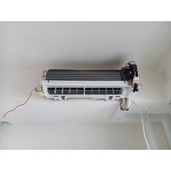 賃貸マンションのエアコンクリーニングの画像2