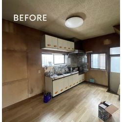 神奈川県川崎市　賃貸空室物件　キッチン砂壁塗装の画像1
