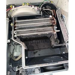 東京都荒川区　Panasonic ドラム式洗濯機　乾燥水溜り　乾燥　修理の画像1