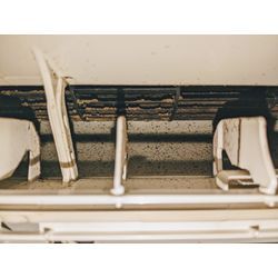 東京都国分寺市 エアコン分解クリーニング シャープ AY-H25TDの画像2