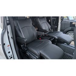 30アルファード　クラッツィオ　　シートカバー取り付けの画像3