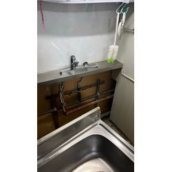 大阪市中央区 W様邸 キッチン台付蛇口交換工事の画像2