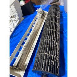 作業報告❄️エアコン完全分解クリーニング❄️福岡市博多区の画像1