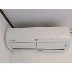 東京都小金井市 お掃除機能付きエアコン 分解クリーニング 三菱MSZ-225BXASの画像1