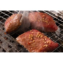 「煙の向こうに、ひと皿の静謐」の画像1