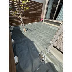 ナチュラル人工芝施工の画像2