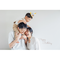 2歳のバースデーフォト in ご自宅！幸せいっぱいの特別な記念日の画像1