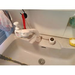 洗面台　混合水栓交換の画像3