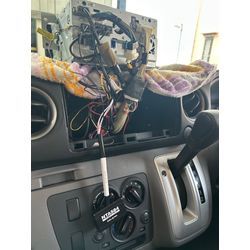 NV350ドライブレコーダー、TVキット取りつけの画像3