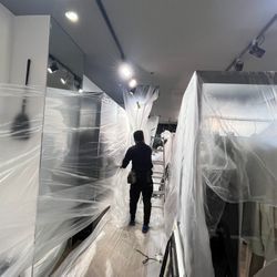 アパレル店での楽しく夜間作業の画像3