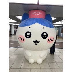 池袋駅に大きなちいかわが、、、、の画像2