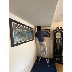 11月入りましたねー！絵の取り付け依頼増えてます！の画像1