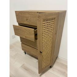 LOWYA扉付きチェストの画像3