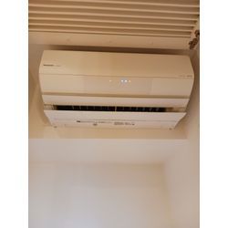 Panasonic　CS-630DAX2-W 掃除機能付き2020年式の画像1