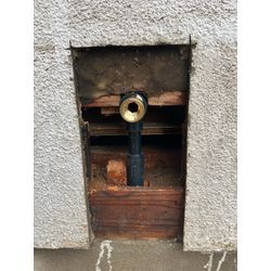 屋外水漏れ補修の画像2