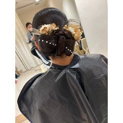 1番人気のカチモリヘア×リボンヘアスタイルの画像1
