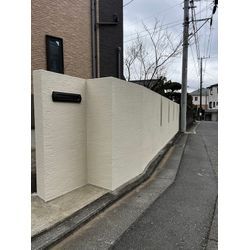 横浜市泉区で塀の塗装を行いましたの画像3