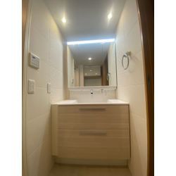 【施工事例】洗面台交換＋棚造作＋エコカラット施工で使いやすい洗面空間に！の画像3