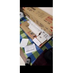 学習デスクの組み立ての画像1