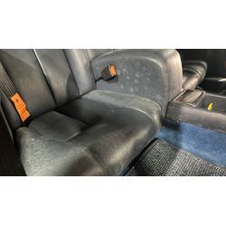 【過去の施工事例より】フェラーリ412　カビ除去の画像1