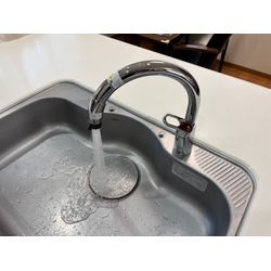 キッチン混合水栓交換の画像2