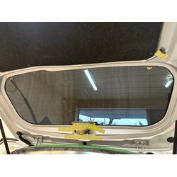 カーフィルム施工の画像3