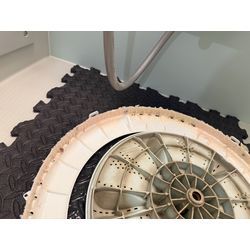 【柔軟剤の入れすぎに要注意！】黒い汚れの原因を分解洗浄で徹底リセット（大阪府和泉市）の画像3