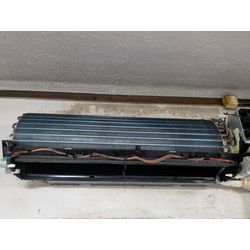 東京都調布市 お掃除機能付きエアコン分解クリーニング 東芝 RAS-E285Rの画像2