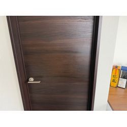 ドアの穴補修の画像2